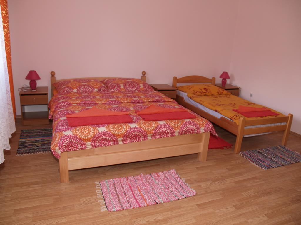 קורניצה Rooms Zigic חדר תמונה
